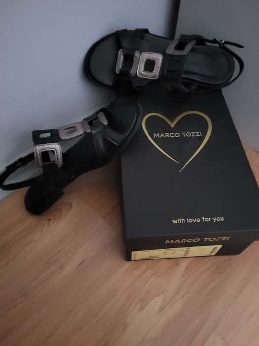 Летни сандали ниски.