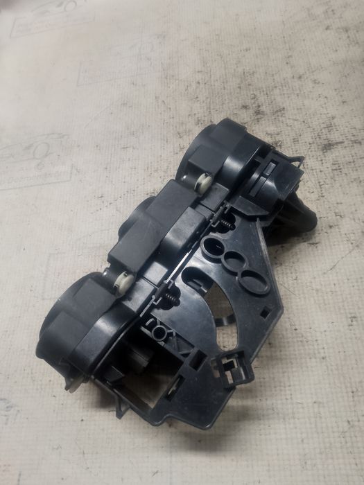 Panou comanda clima Volkswagen Golf 5 2008