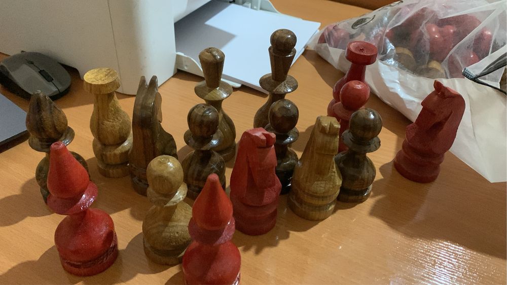 ағаштан жасалған қол еңбегі