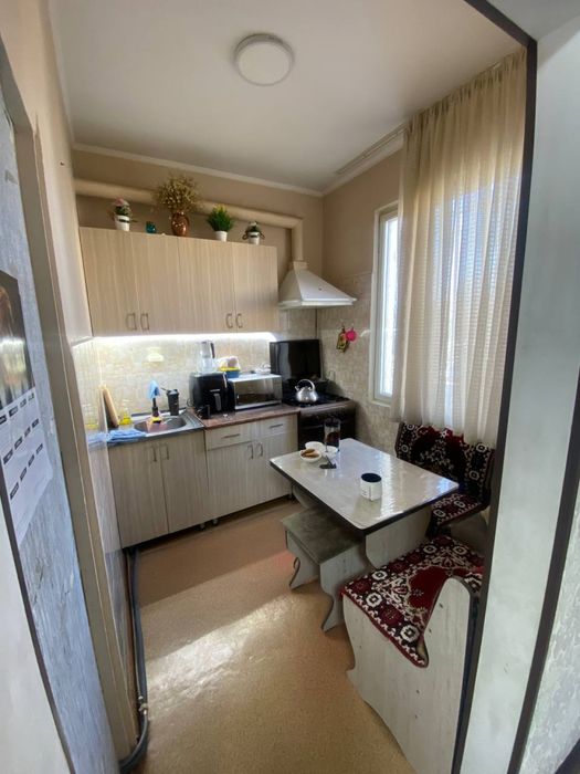 Продаю 3х комнатную на 2 этаже от владельца