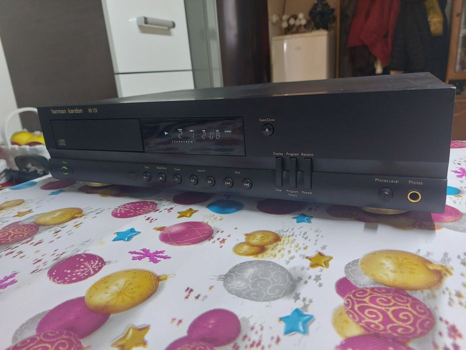 CD Harman Kardon HD720 impecabil