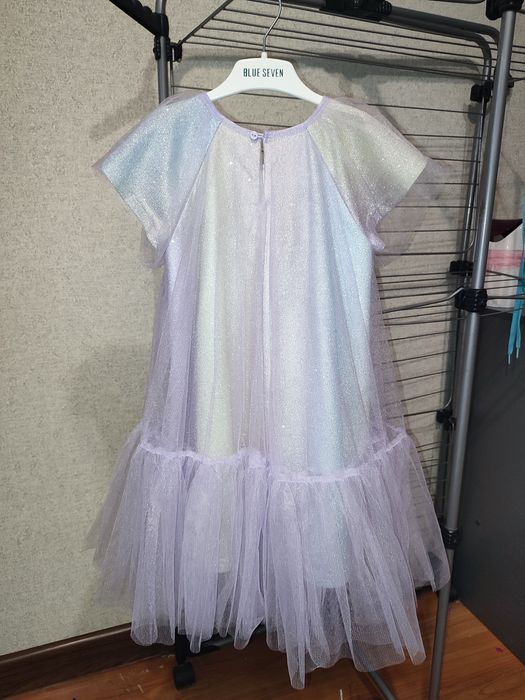 Платье нарядное 2-3 года. Размер 98