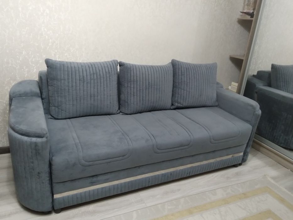 Продам диван б/у