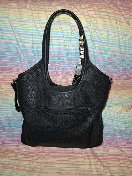 Дамска черна чанта,НОВА