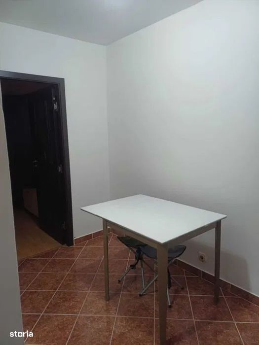 Drumul Taberei Garsoniera decomandata 33 mp,Valea Ialomitei!!