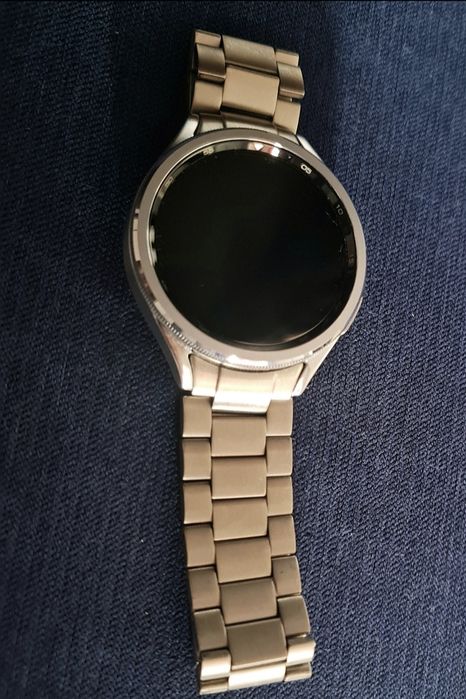 Vand sau schimb ceas Samsung Galaxy Watch 6 Classic 47mm argintiu.