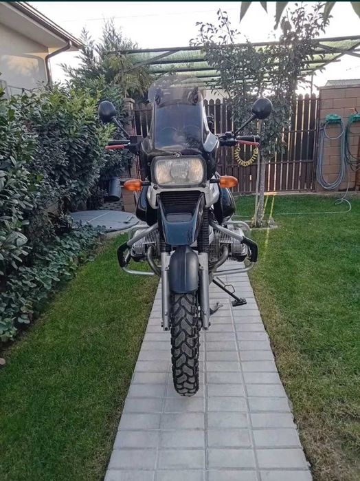 Motocicleta BMW R1100 GS