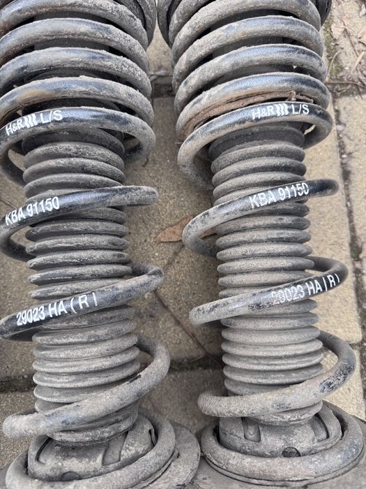 Комплект спортни пружини с амортисьори за Хонда Акорд 8