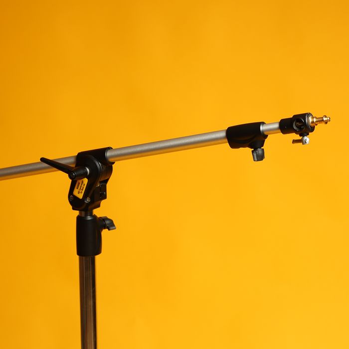 Статив (жираф) Manfrotto Combi-Boom Stand HD 420CSU