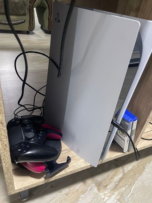Продам две консоли PlayStation 5