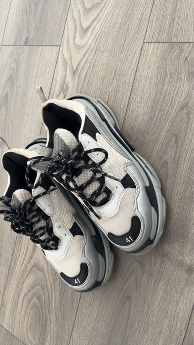 Balenciaga triple s