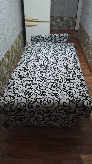 Диван - кровать с советским механизмом