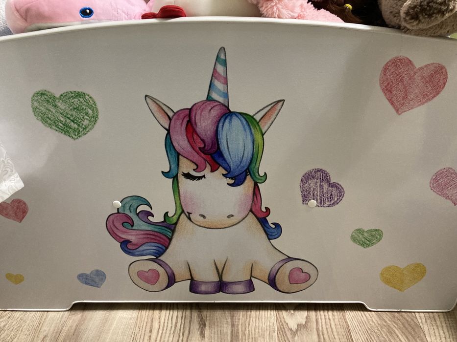 Продам кровать для девочки