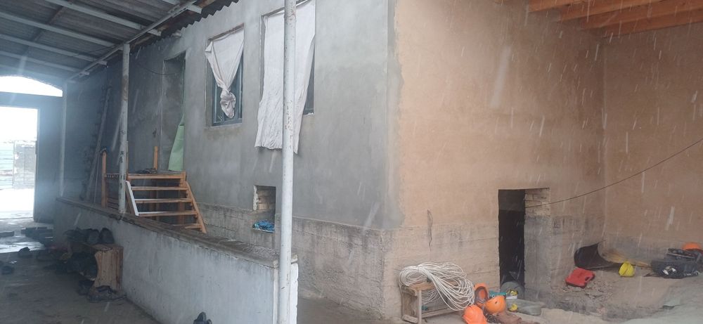 Продам участок 8 сотох с домом