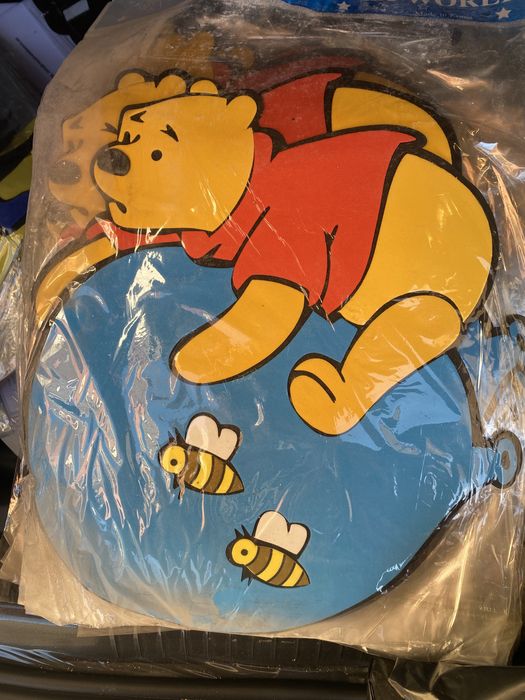 Наклейки для мебели и стен