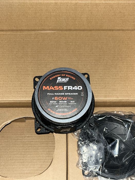 автомобильные динамики AMP MASS FR40