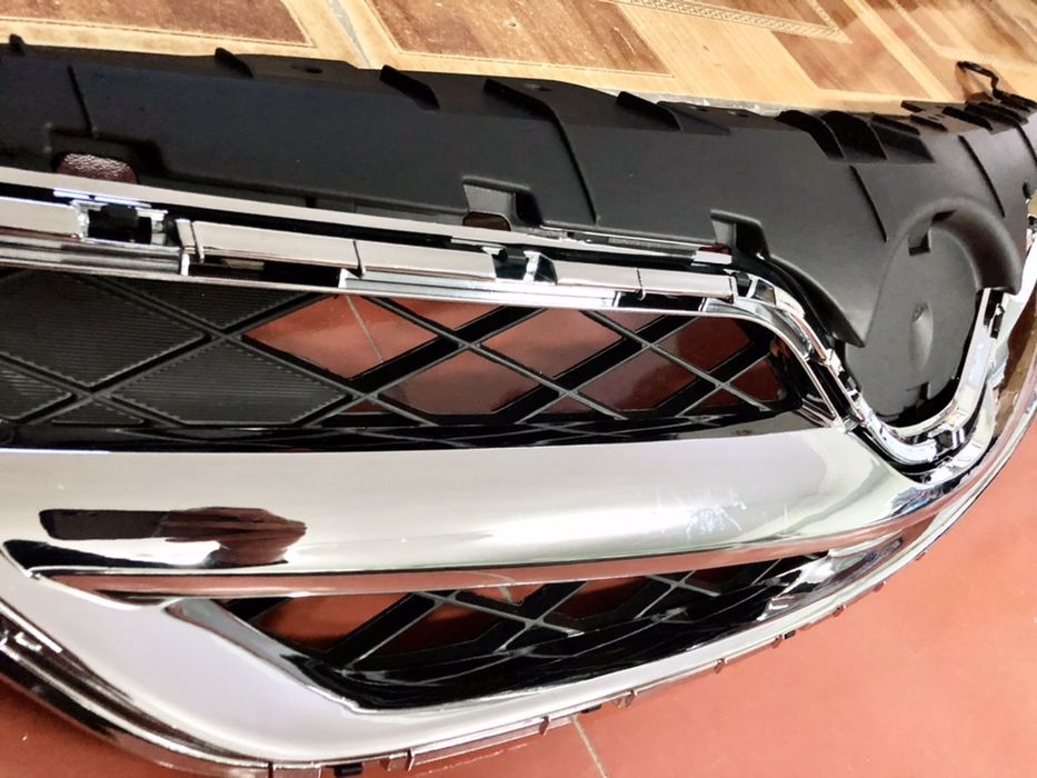 Решетка радиатора Corolla Королла 10 13 Е150-155 Америка