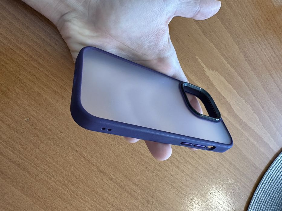 Кейс / Case - iPhone 14 Pro