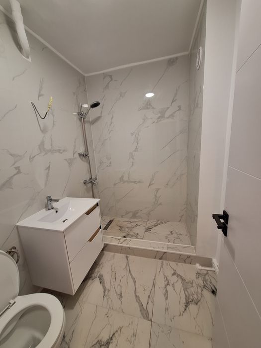 Vanzare apart 2 cam (vis a vis Stadion, langa Parcul Crang)