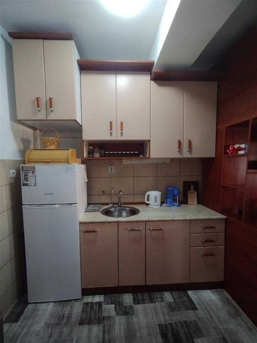 Дава се под наем Тристаен апартамент в Пловдив, Захарна фабрика - 90 кв.м за 372.3 € - Снимка #9