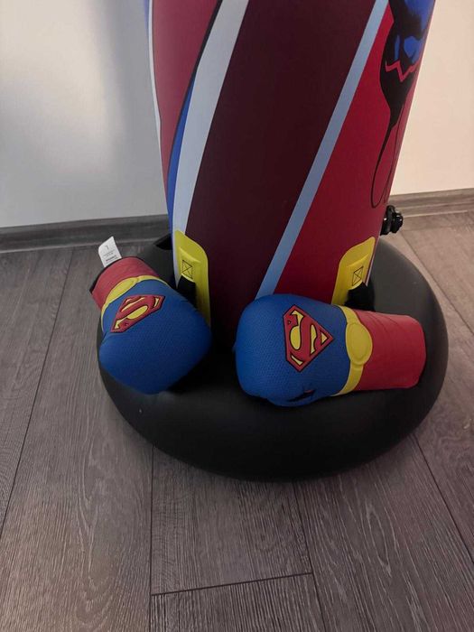 Sac de box pe suport gonflabil Superman, copii