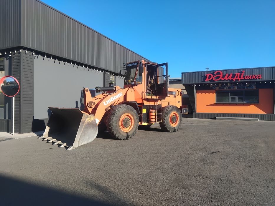 Продам погрузчик