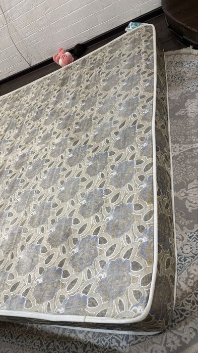 Матрас 180*200 см