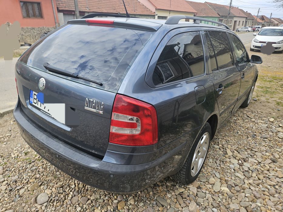 Skoda octavia combi 2L diesel