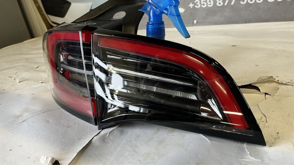 Комплект леви стопове Tesla Y 2020-