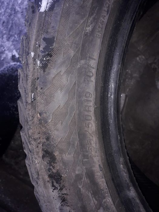 Продам зимнюю резину