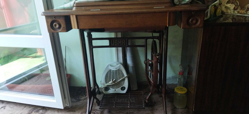 Антикварна Шевна машина