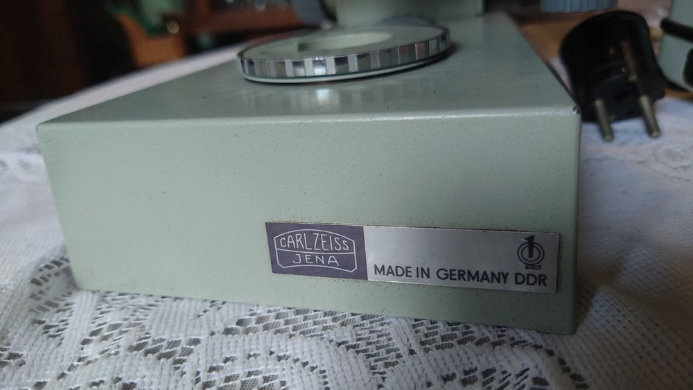 Бинокулярен микроскоп Модел Amplival Carl Zeiss Jena