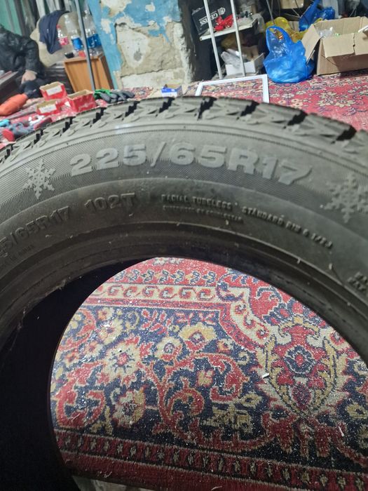 Шины зимние 225/65 R17