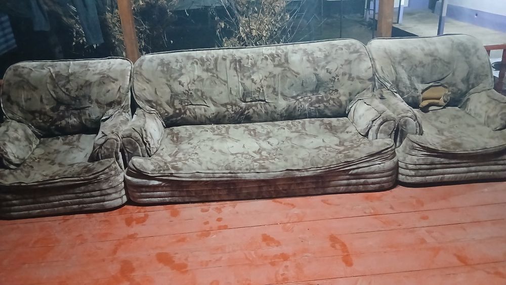 Диван сатылады!!! Жетісайда тұр!!!