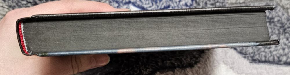 Книга "Сожженные приношения"