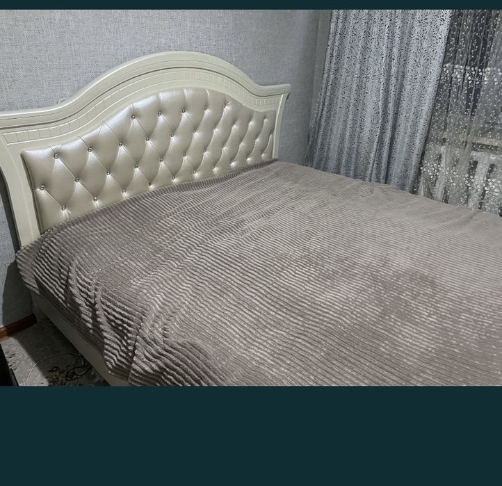 2х спальная кровать 2х2