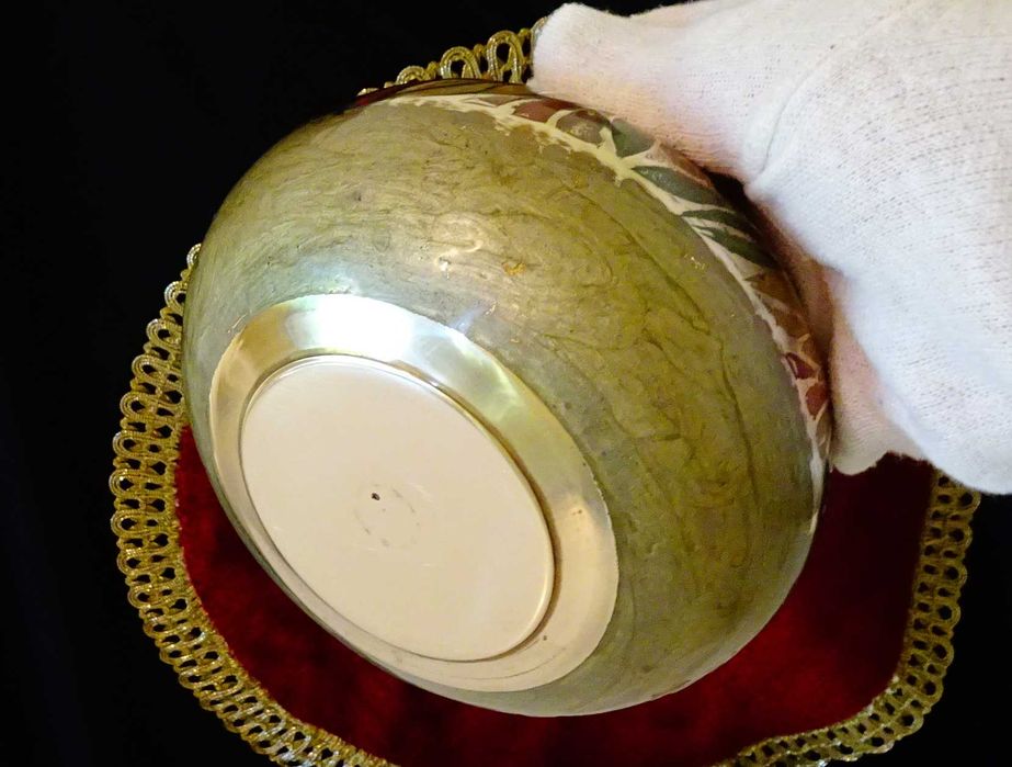 Бронзова кутия за бижута,цветен клетъчен емайл.