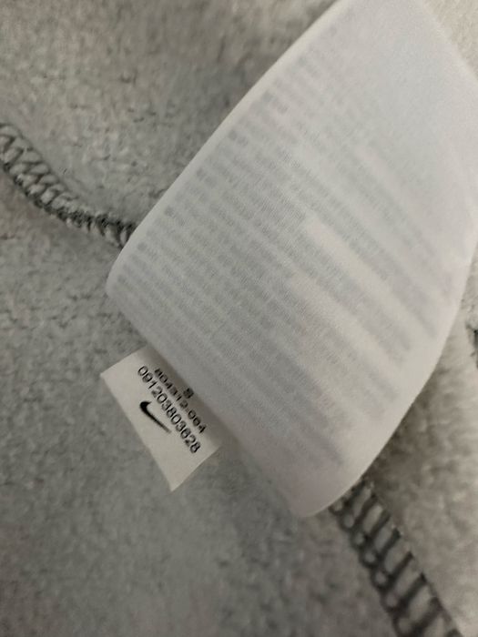 Продавам екип Nike