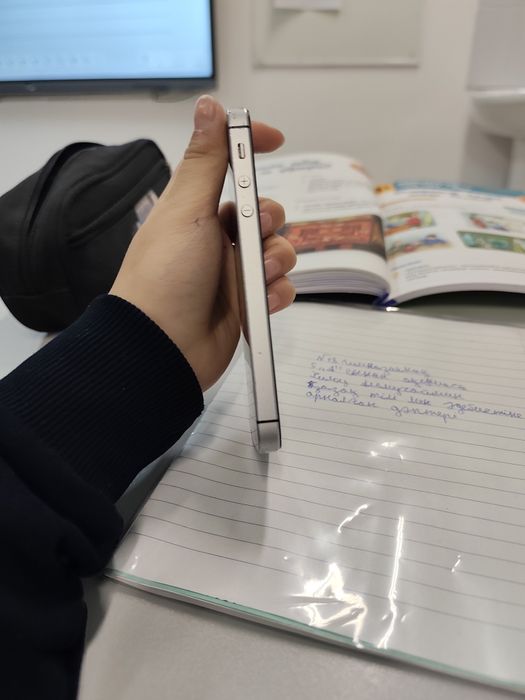 iphone se без гарантии