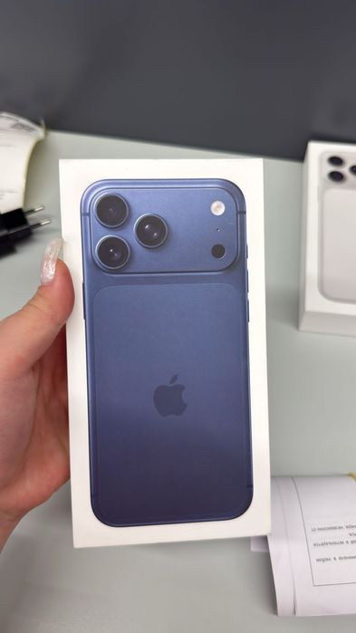 Айфон 17про мах синый 512гб