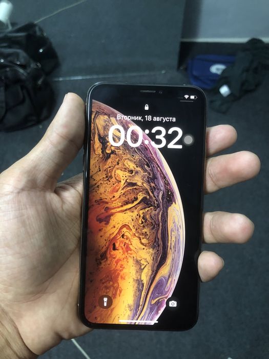 Iphone xs Ideal ochilmagan qirilmagan