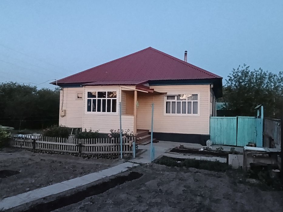Продам дом в селе Прапорщиково