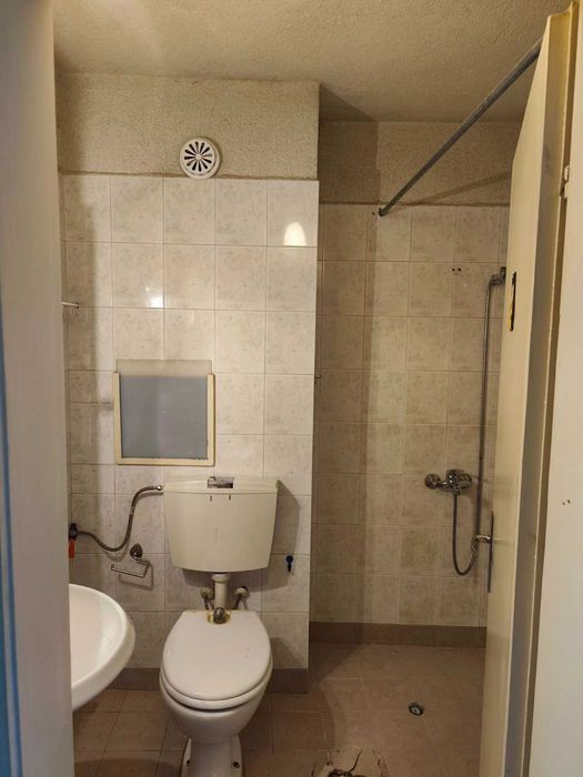 Продава се Двустаен апартамент в София, Банишора - 75 кв.м за 1255 €/кв.м - Снимка #14