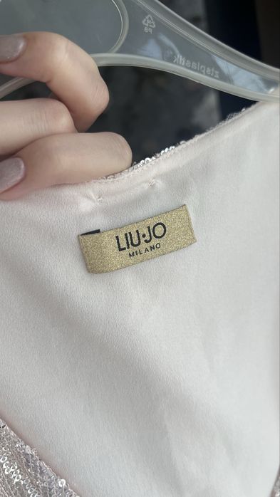 Продам новое платье