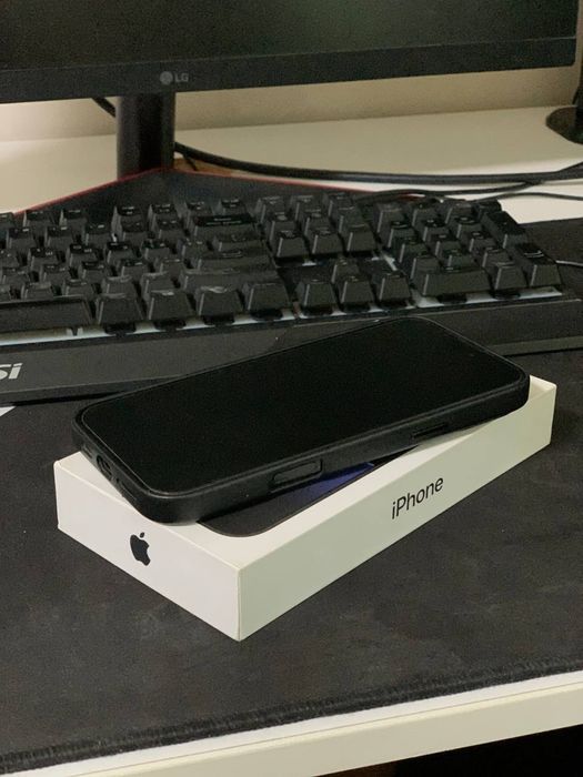 Срочно продам iphone 16 pro max