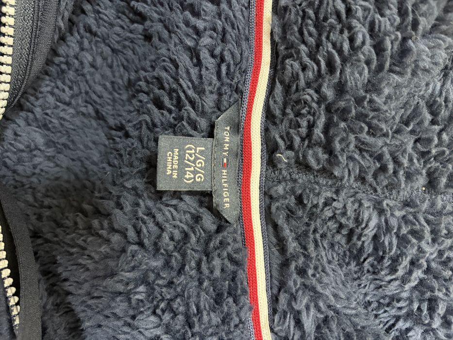 Плюшевая куртка Tommy Hilfiger