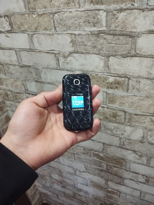 Samsung verizon gusto 3 xolati ideal...