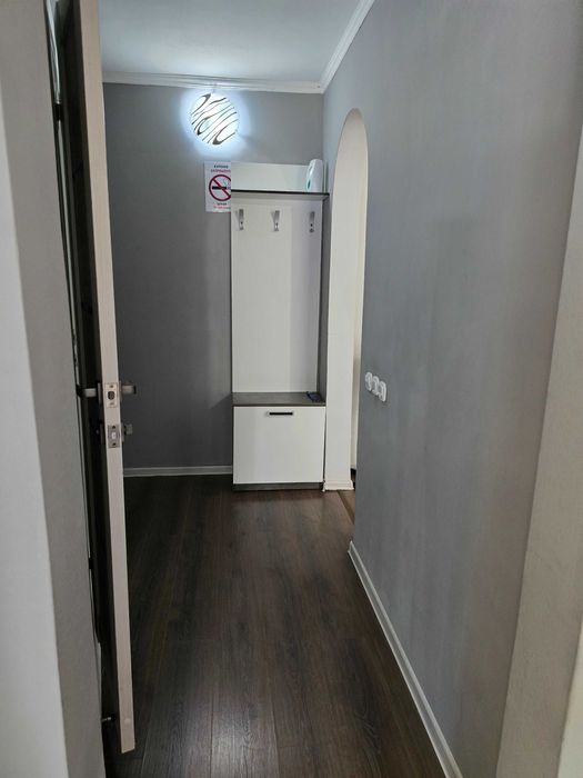 1 комнатная  центр Вип .  Kaspi Red.