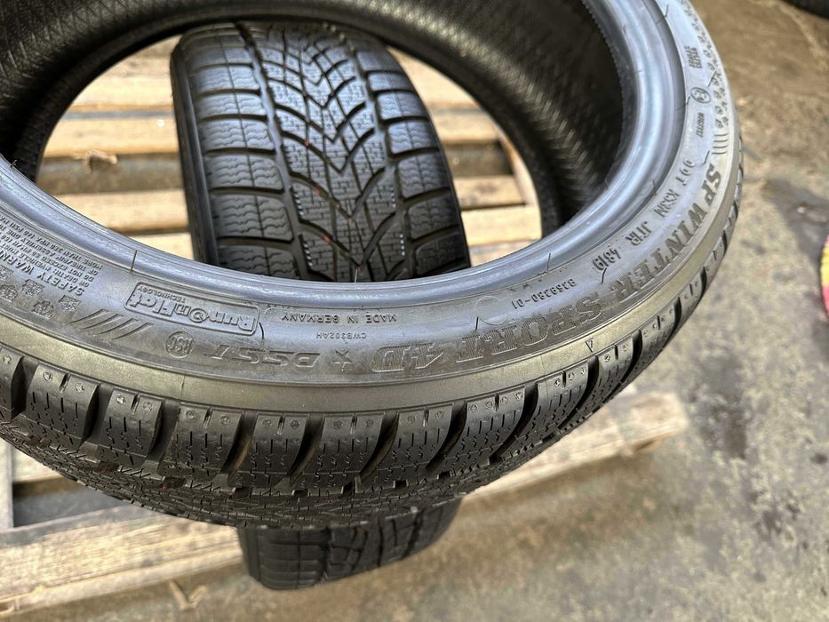 SET 2 Anvelope NOI Iarna 205/45 R17 DUNLOP SP WINTER SPORT runflat