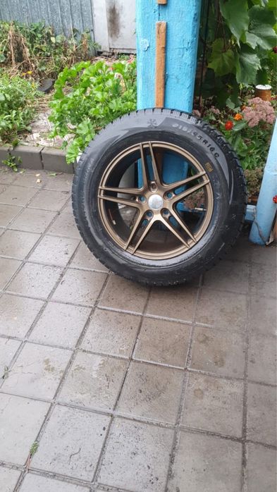 Продам зимнюю резину